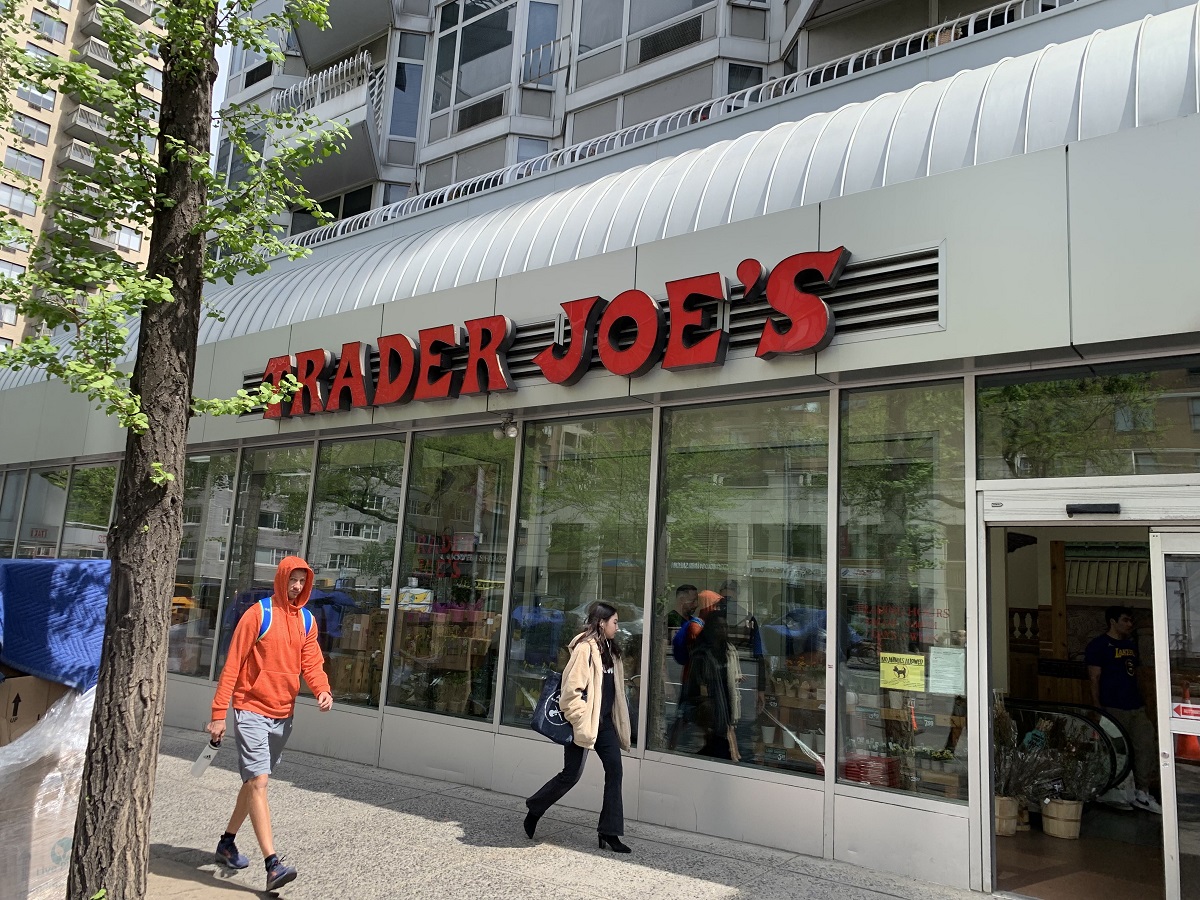 104639977.jpg Trade joe's 18.JPG